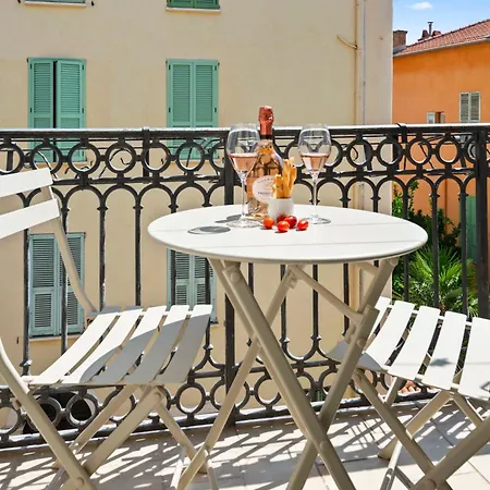 Marne Iv - Superbe Deux Pieces - Carre D'or - Parking Apartment Menton