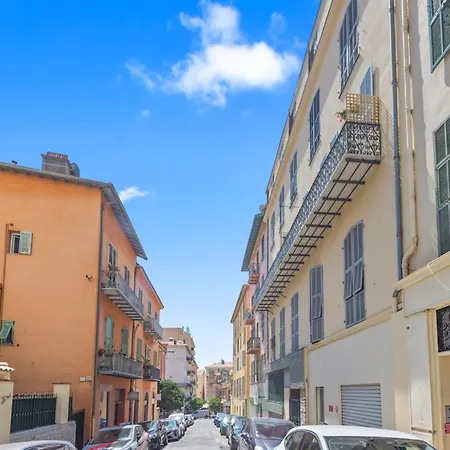 Marne Iv - Superbe Deux Pieces - Carre D'or - Parking Lejlighed Menton
